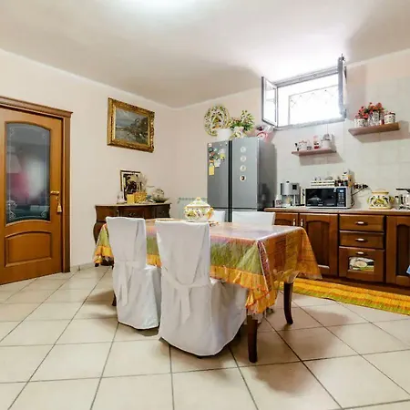 Apartamento Guesthost - Vesuvium Garden *